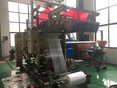 印刷老板當場喝油墨,環(huán)保執(zhí)法秒變路人甲,這油墨有何來頭?