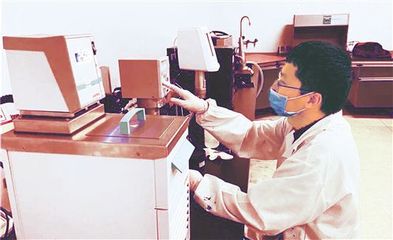 PCB感光阻焊油墨市場(chǎng)份額躍居全球第二位 國(guó)產(chǎn)光刻膠奮力闖市場(chǎng)